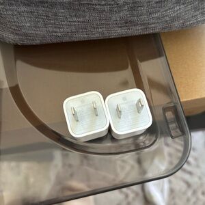 Standard usb Apple chargers 2x